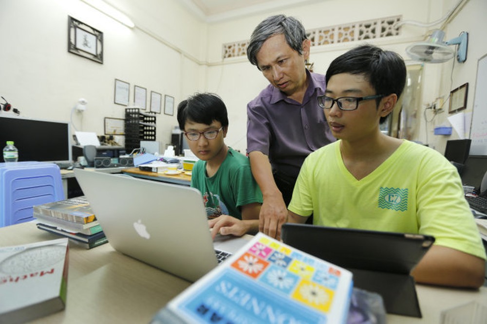 Ứng dụng công nghệ để khắc phục những vấn đề tồn tại của giáo dục truyền thống