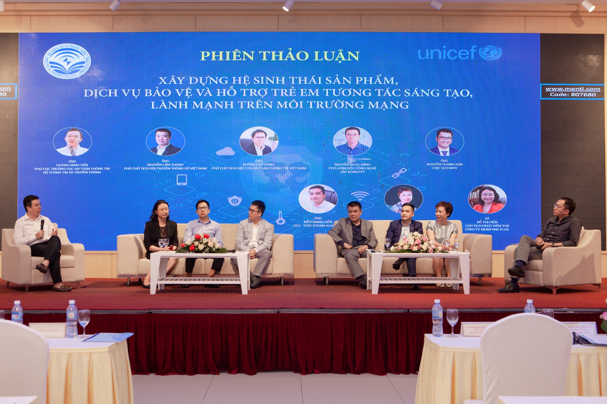 VioEdu-tai-hoi-thao-cua-bo-TT&TT