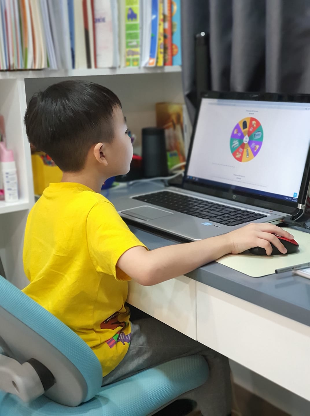 “Treo” lịch thi cuối kỳ 2 vì dịch, học sao cho hiệu quả?